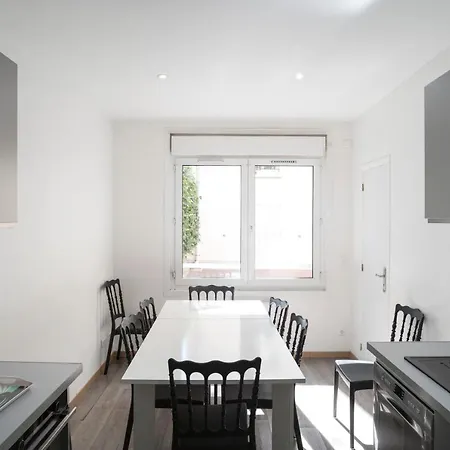 F5 Mande Apartament *
