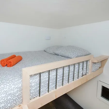 Apartament F5 Mande *